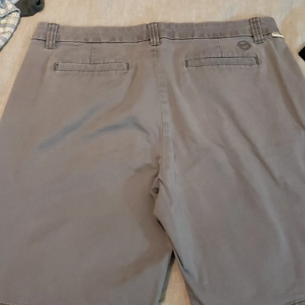 Womens Magellan Size 14 Knee Length Shorts,hiking,vacation,casual